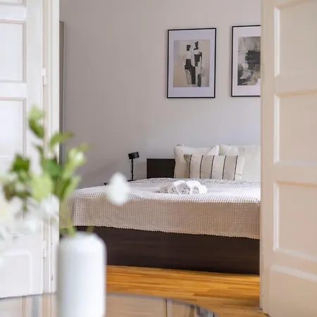 Apartment Stylish & Cozy Center By Prestige Homes Budapest